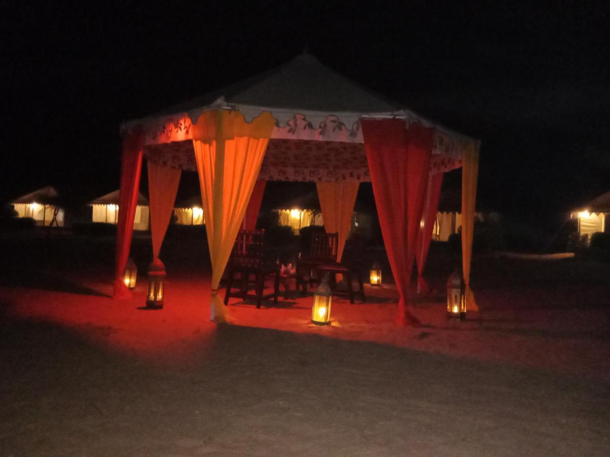 Sunny Desert Camp Kuri Экстерьер фото