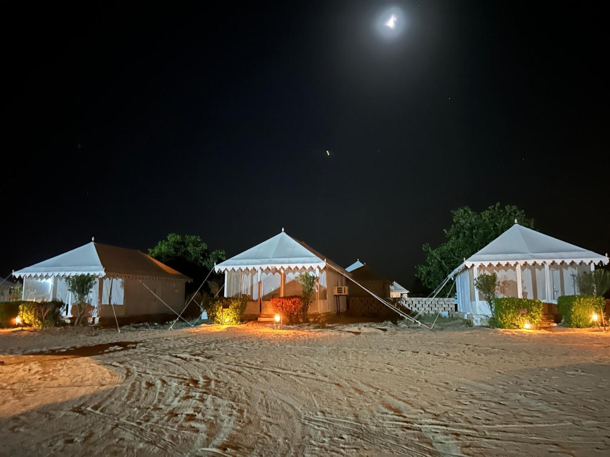 Sunny Desert Camp Kuri Экстерьер фото
