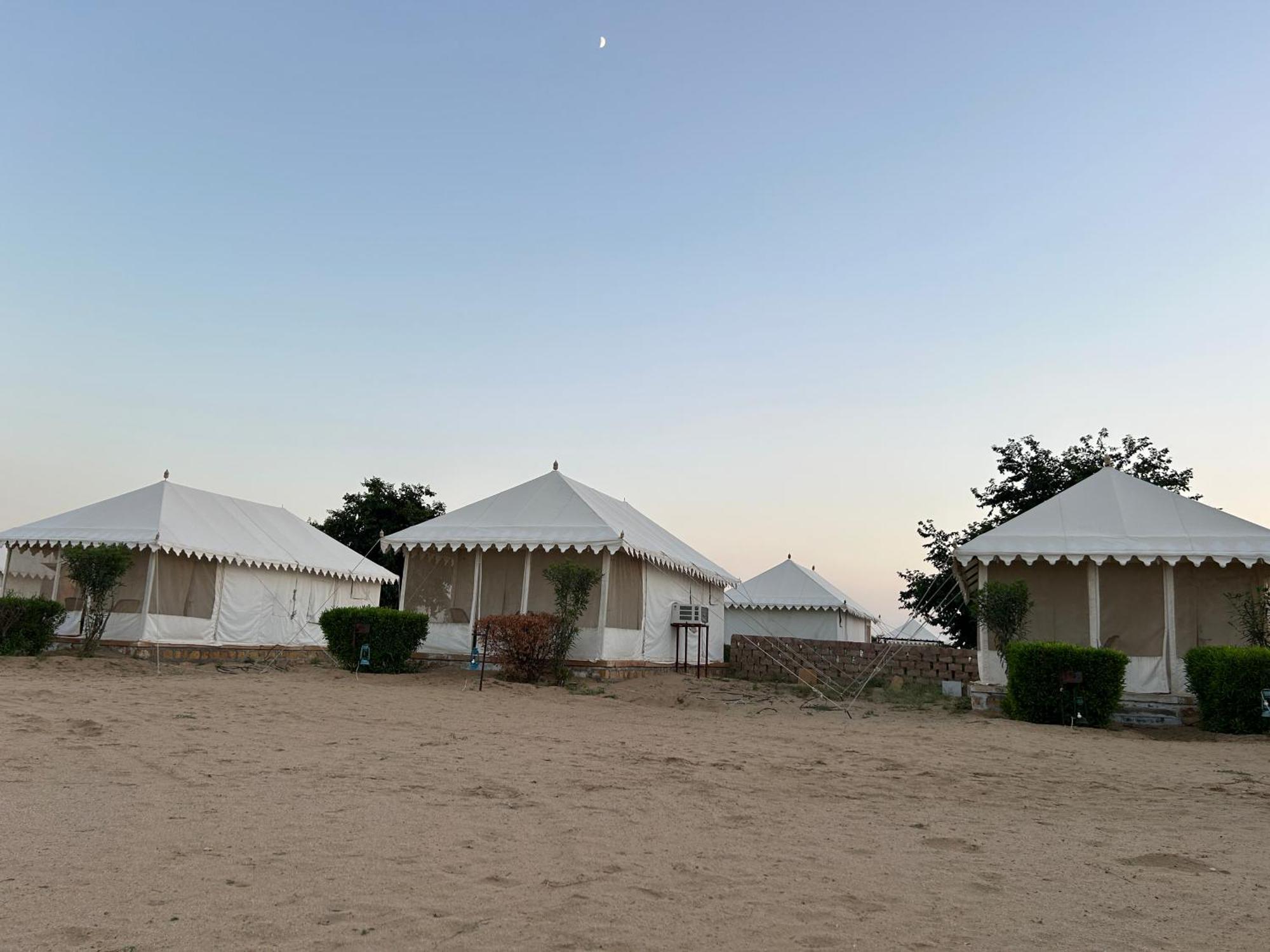 Sunny Desert Camp Kuri Экстерьер фото